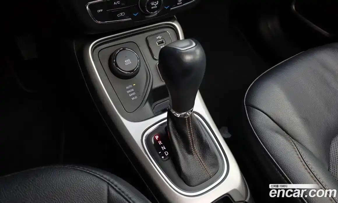 Jeep Compass 2018 2.4 гидро в Москве № 1918881, фото 12