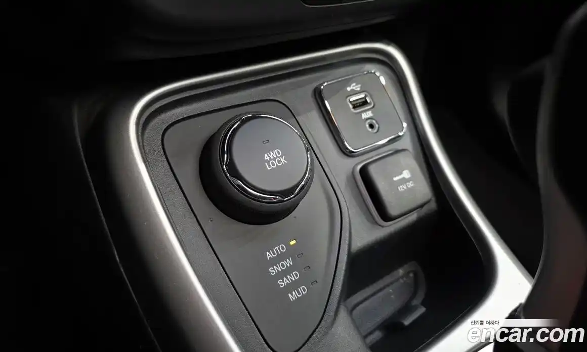 Jeep Compass 2018 2.4 гидро в Москве № 1918881, фото 29