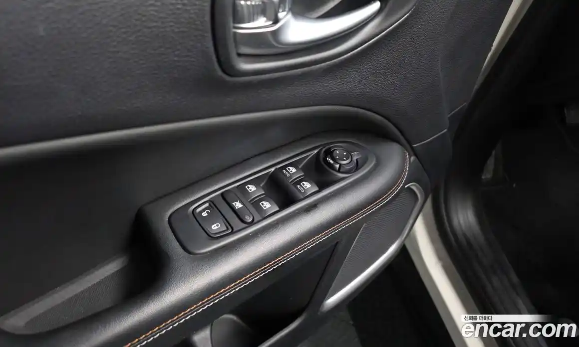Jeep Compass 2018 2.4 гидро в Москве № 1918881, фото 36
