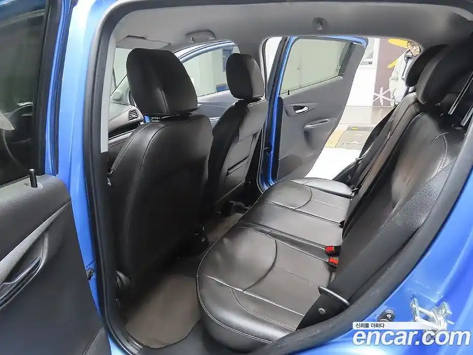 Chevrolet Spark 2015 1.0 гидро в Москве № 1246733, фото 17