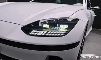 Hyundai Ioniq 6 2022 0.1 гидро в Москве, миниатюра 8