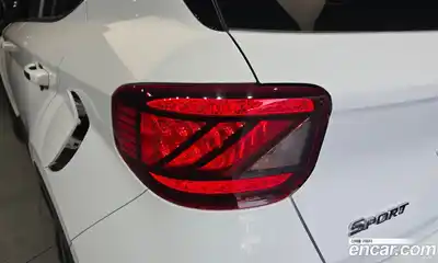 Hyundai Venue 2019 1.6 гидро в Москве № 1342289, миниатюра 9