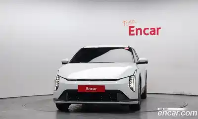 Kia EV4 2026 0.2 гидро в Москве № 1342400, миниатюра 3