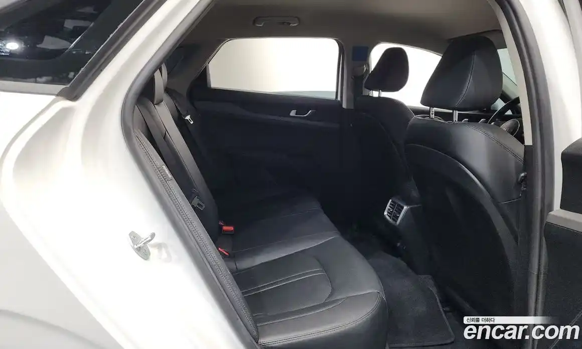 Kia K5 2024 2.0 гидро в Москве, фото 24