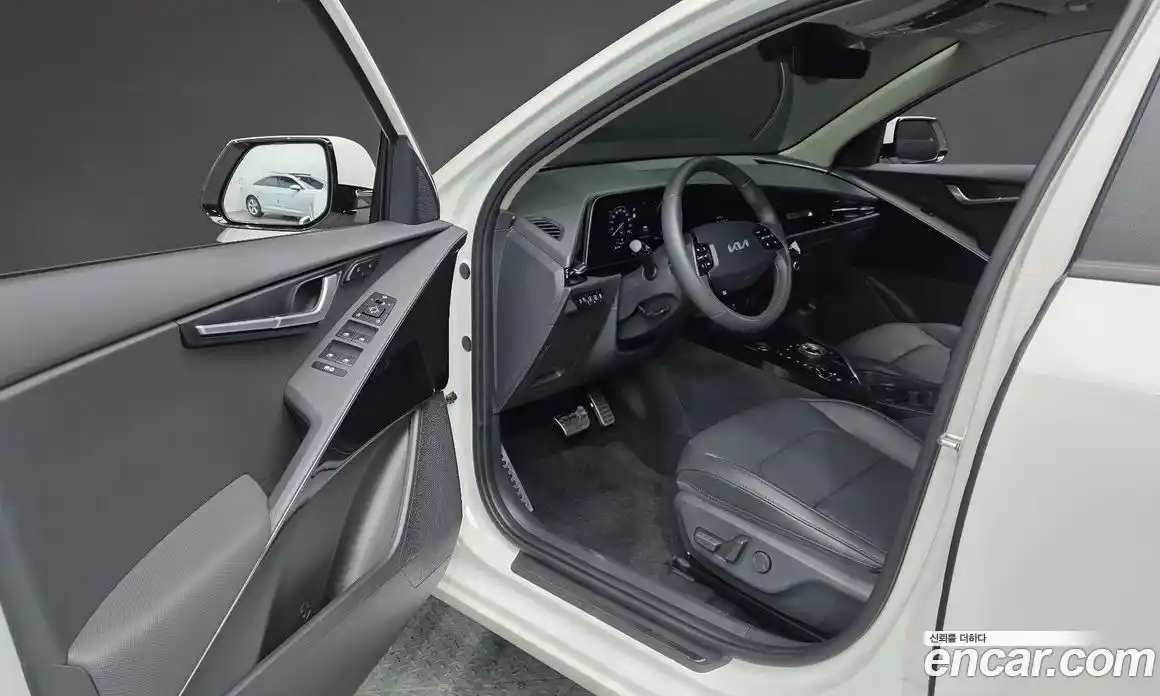 Kia Niro 2025 1.6 гидро в Москве № 1417722, фото 13