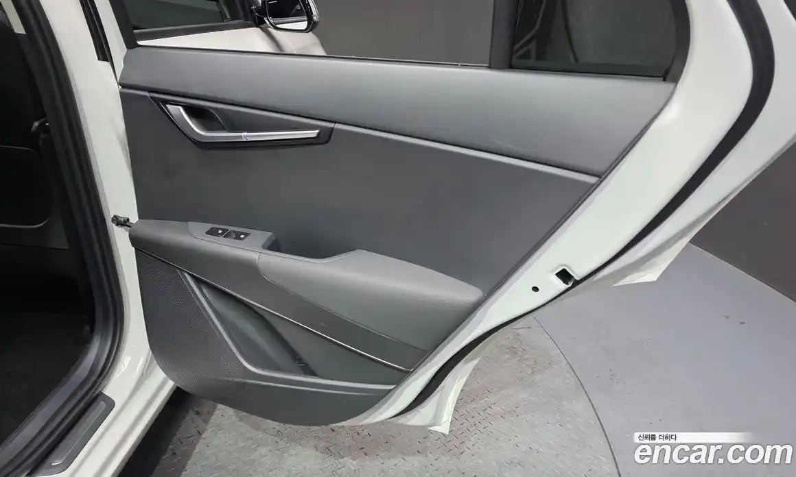 Kia Niro 2025 1.6 гидро в Москве № 1417722, фото 15