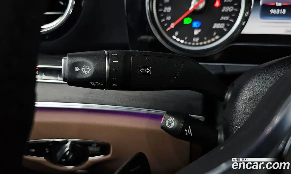 Mercedes-Benz E-Class 2020 1.9 гидро в Москве № 1472831, фото 37