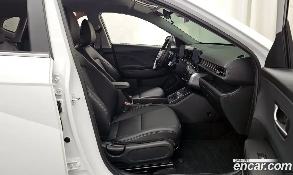 Hyundai Kona 2024 1.6 гидро в Москве № 1536976, фото 17