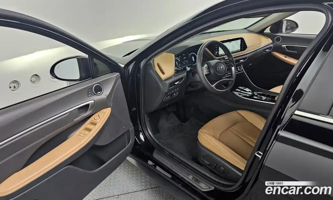 Hyundai Sonata 2023 2.0 гидро в Москве № 1537196, фото 13