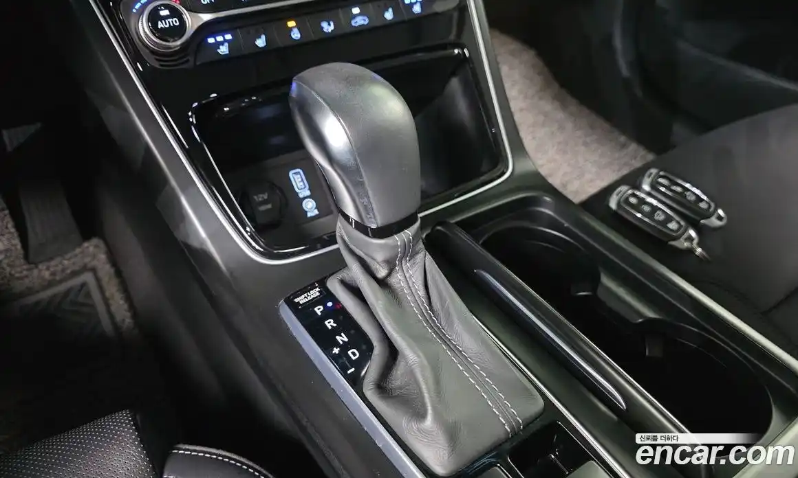 Hyundai Grandeur 2017 2.4 гидро в Москве № 1537287, фото 12