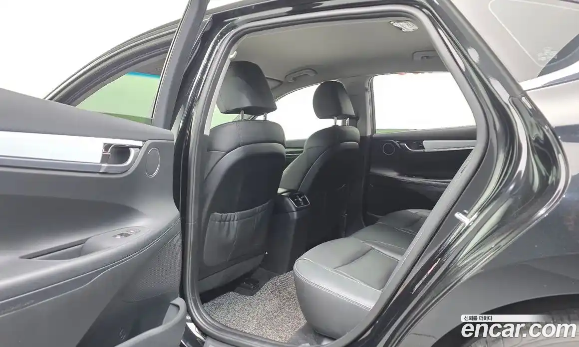 Hyundai Grandeur 2017 2.4 гидро в Москве № 1537287, фото 23