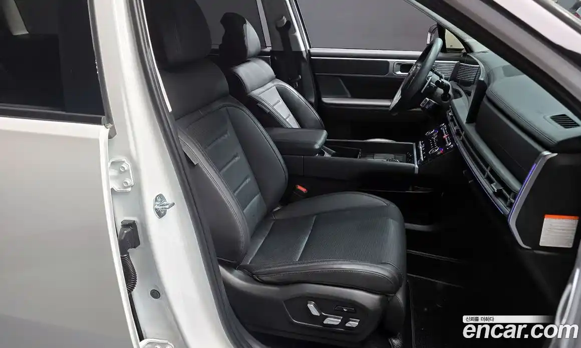 Hyundai Santa Fe 2024 1.6 гидро в Москве, фото 16