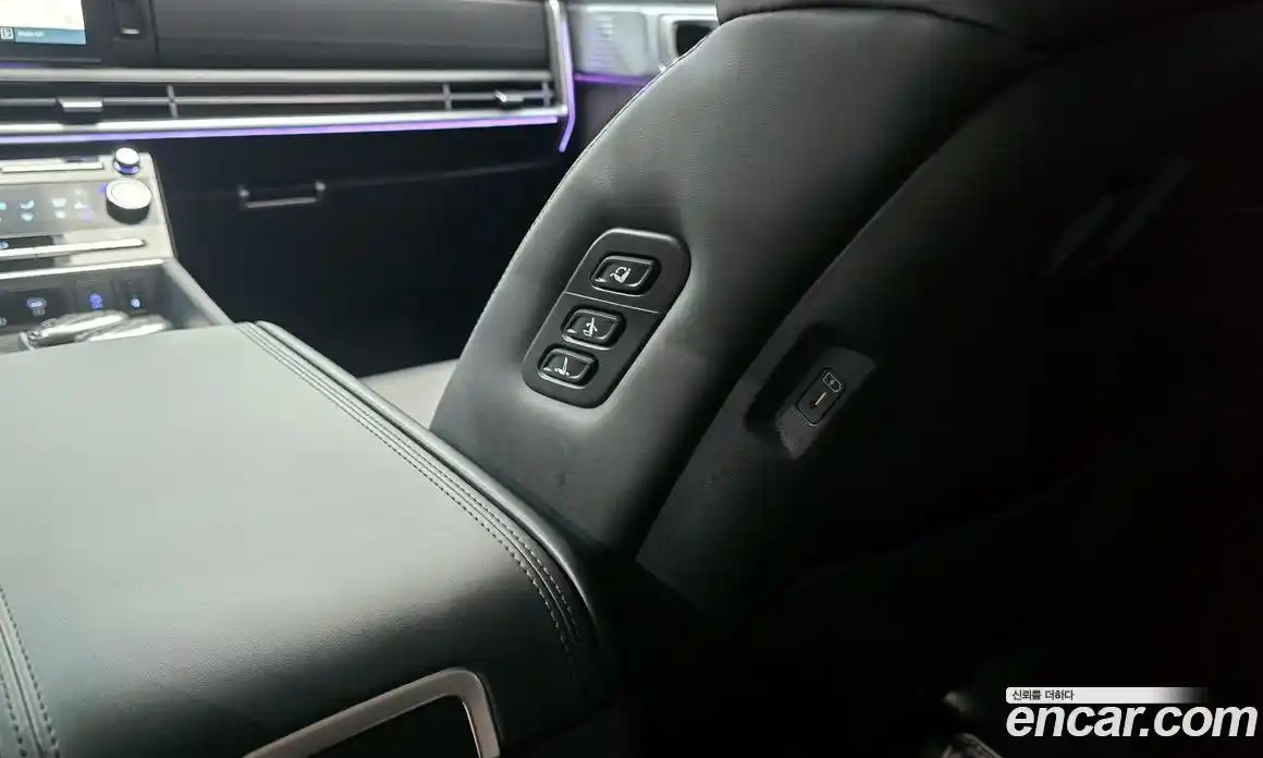 Hyundai Santa Fe 2024 1.6 гидро в Москве, фото 36