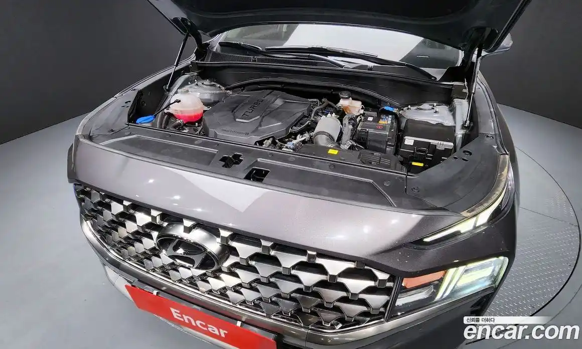 Hyundai Santa Fe 2023 2.2 гидро в Москве, фото 6