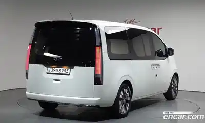 Hyundai Staria 2021 3.5 гидро в Москве № 1537599, миниатюра 2