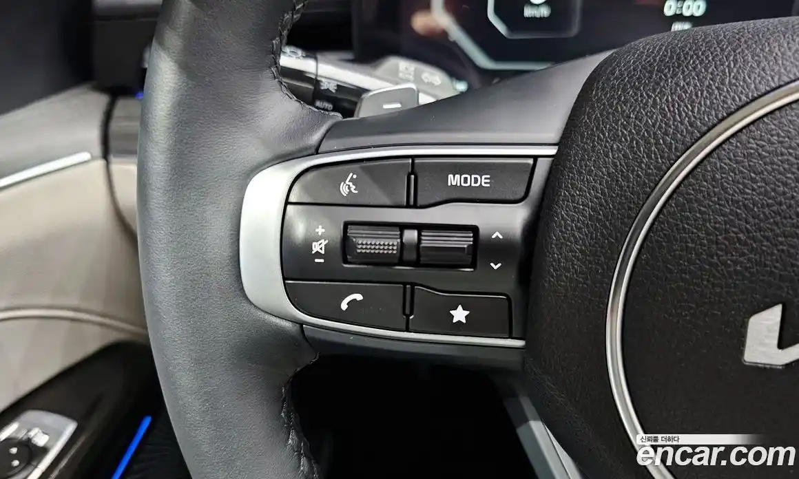 Kia K5 2025 1.6 гидро в Москве № 1538149, фото 30