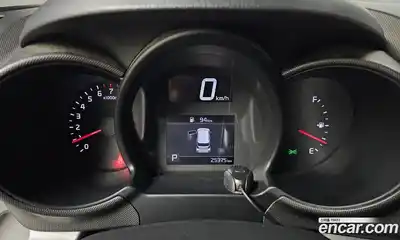 Kia Ray 2022 1.0 гидро в Москве № 1538335, миниатюра 11