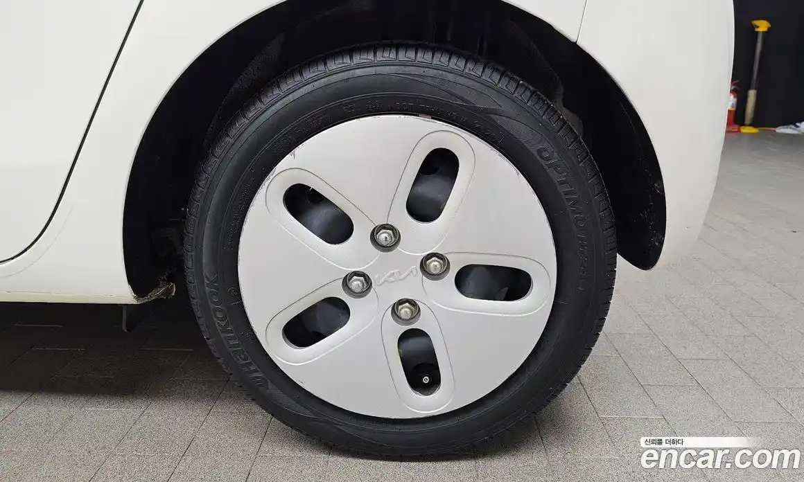 Kia Ray 2022 1.0 гидро в Москве № 1538335, фото 7