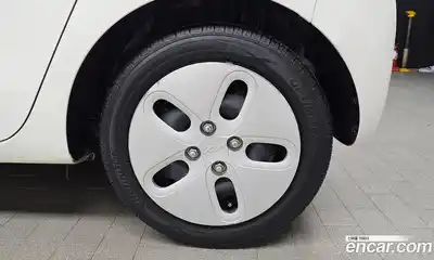 Kia Ray 2022 1.0 гидро в Москве № 1538335, миниатюра 7