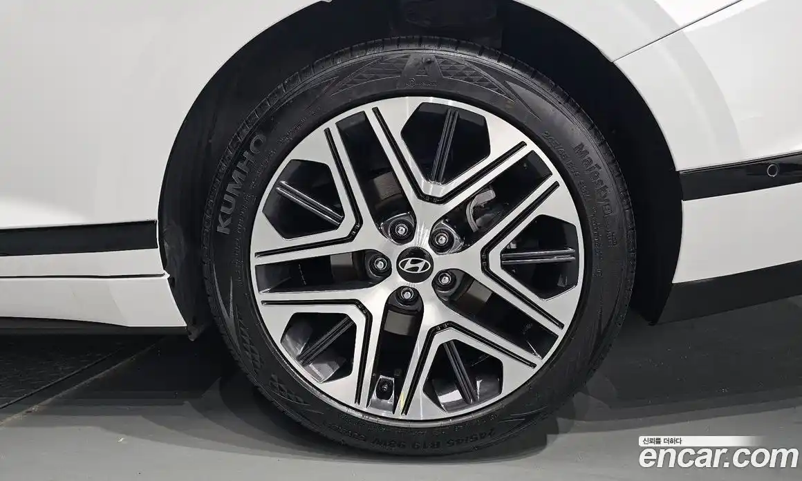 Hyundai Grandeur 2024 2.5 гидро в Москве № 1610399, фото 7