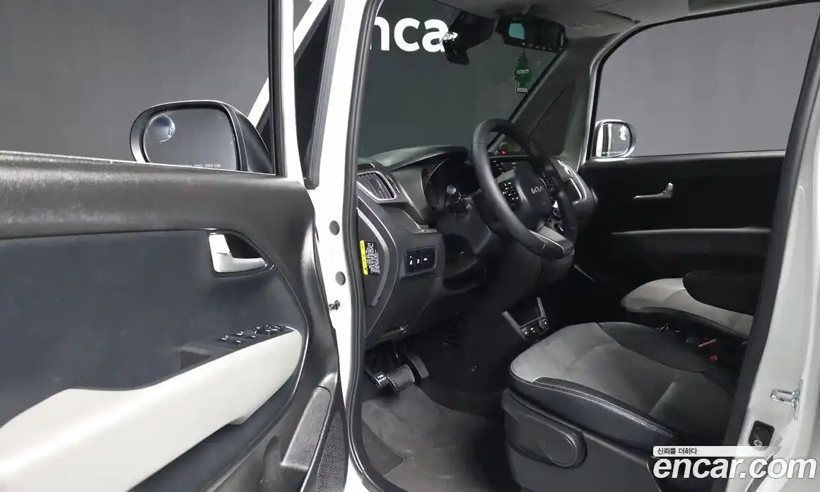 Kia Ray 2022 1.0 гидро в Москве № 1611117, фото 13
