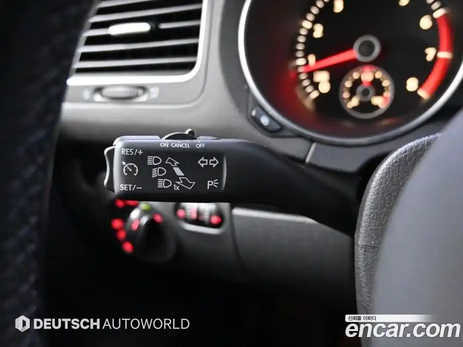 Volkswagen Golf 2012 1.4 гидро в Москве № 169247, фото 18