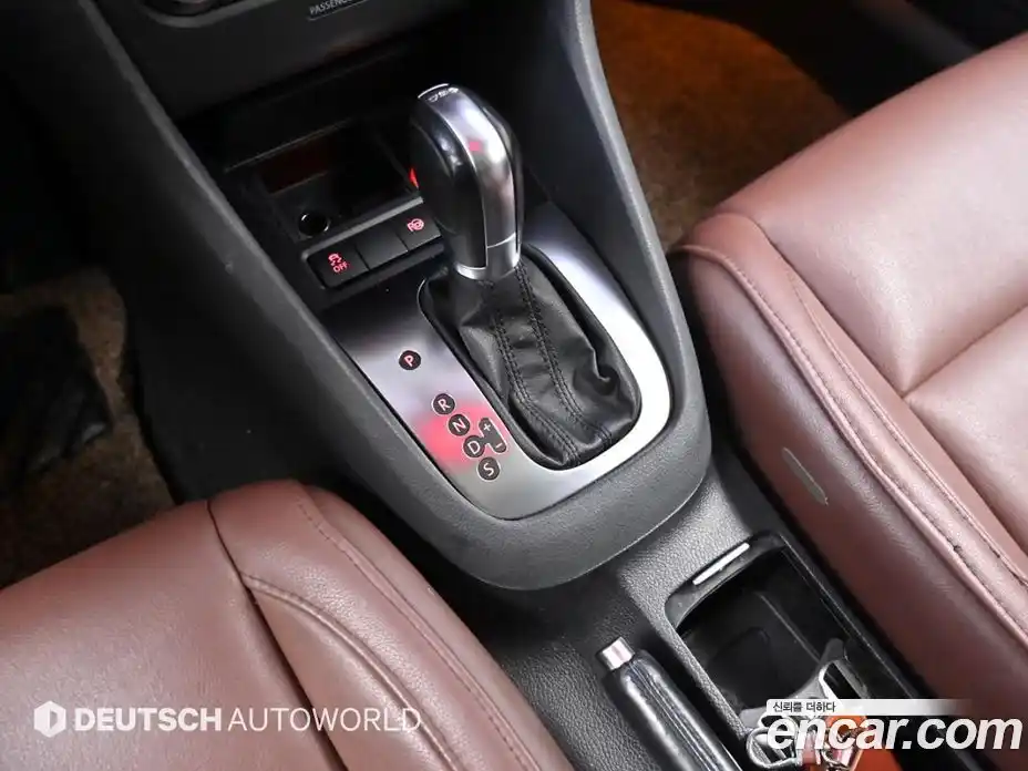 Volkswagen Golf 2012 1.4 гидро в Москве № 169247, фото 9