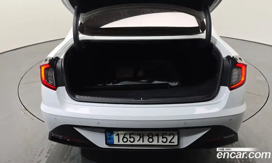 Hyundai Sonata 2022 1.6 гидро в Москве № 1757543, фото 26