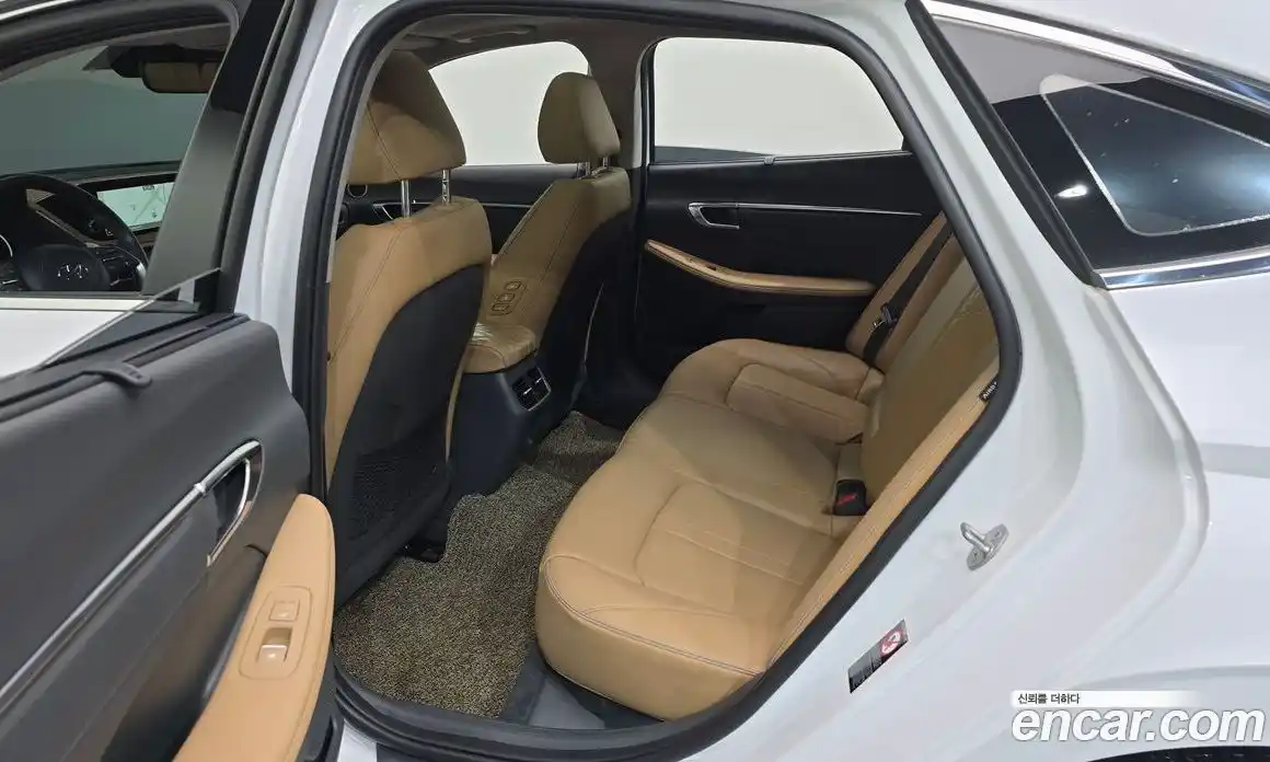 Hyundai Sonata 2022 1.6 гидро в Москве № 1757543, фото 36