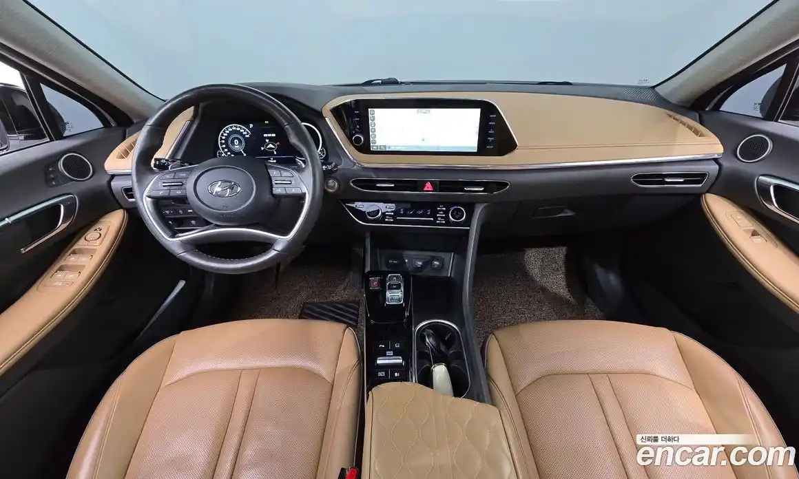 Hyundai Sonata 2022 1.6 гидро в Москве № 1757543, фото 10