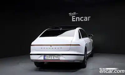 Hyundai Grandeur 2023 2.5 гидро в Москве № 1757580, миниатюра 4