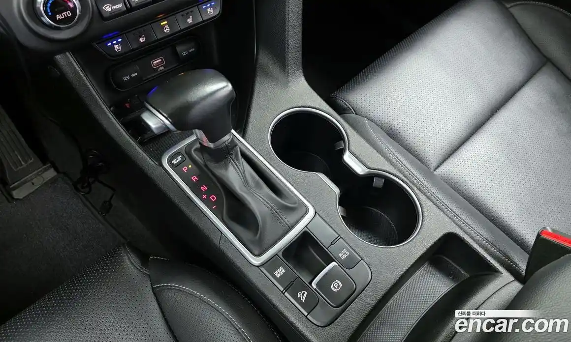 Kia Sportage 2018 2.0 гидро в Москве № 1758244, фото 12