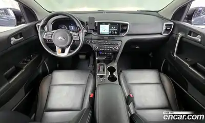 Kia Sportage 2018 2.0 гидро в Москве № 1758244, миниатюра 10