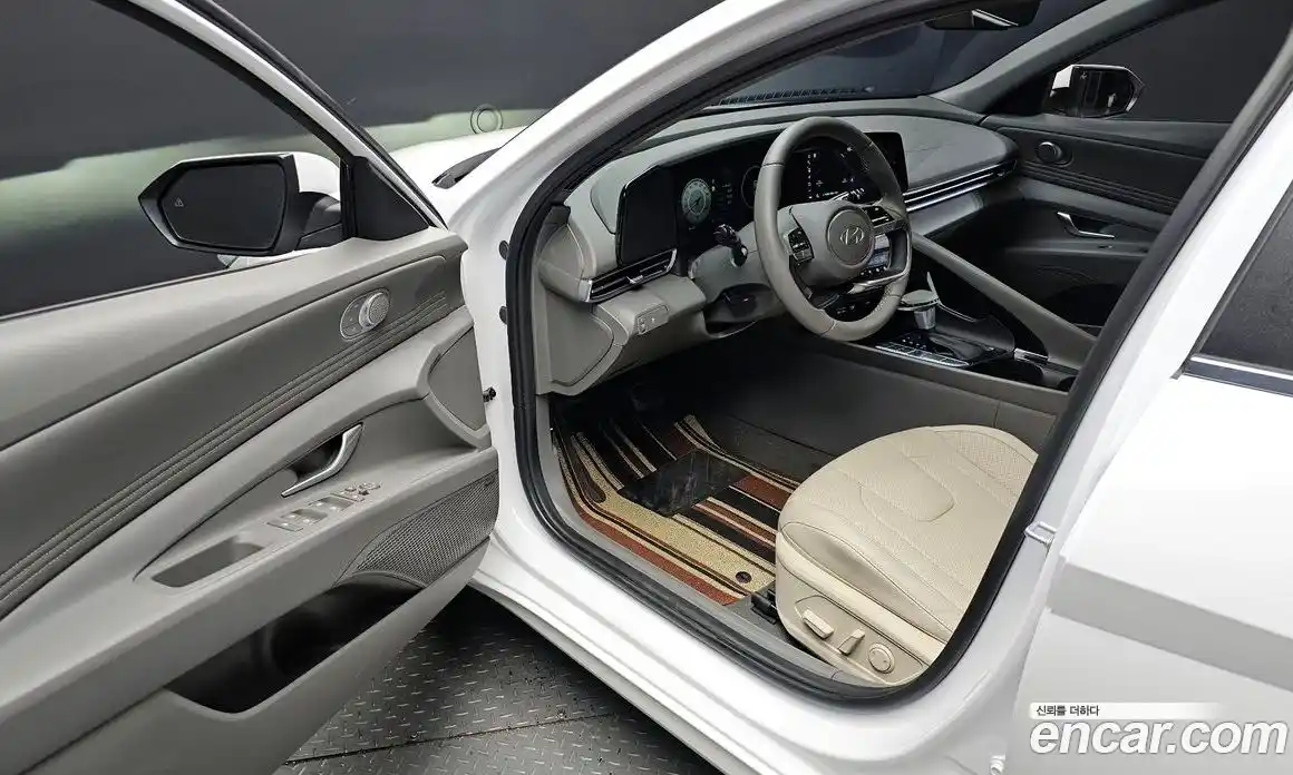Hyundai Avante 2025 1.6 гидро в Москве № 1830292, фото 13