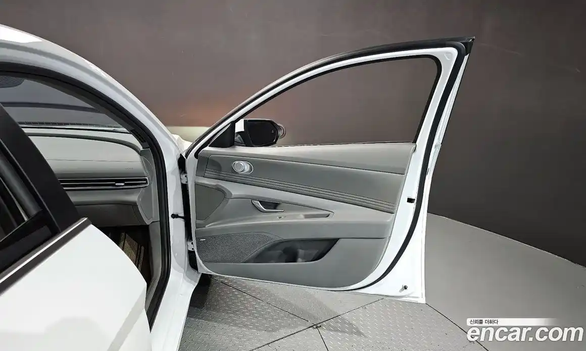 Hyundai Avante 2025 1.6 гидро в Москве № 1830292, фото 15