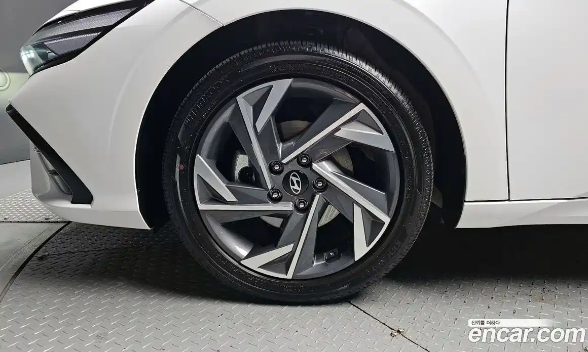 Hyundai Avante 2025 1.6 гидро в Москве № 1830292, фото 5