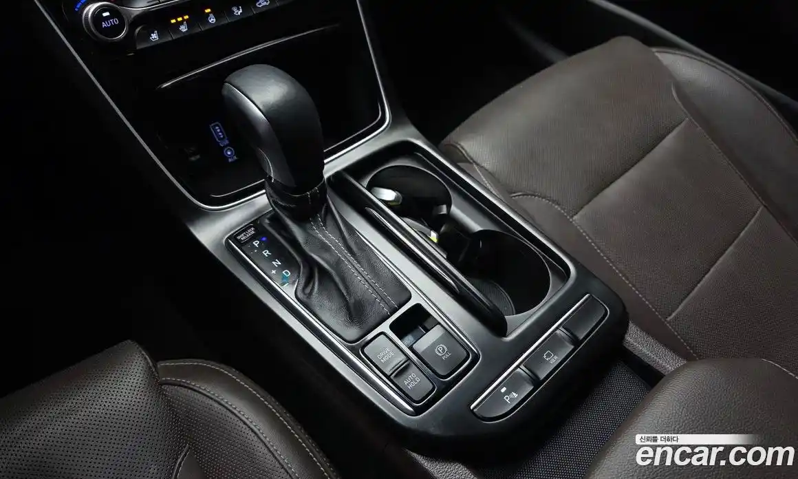 Hyundai Grandeur 2018 2.4 гидро в Москве № 1830773, фото 12