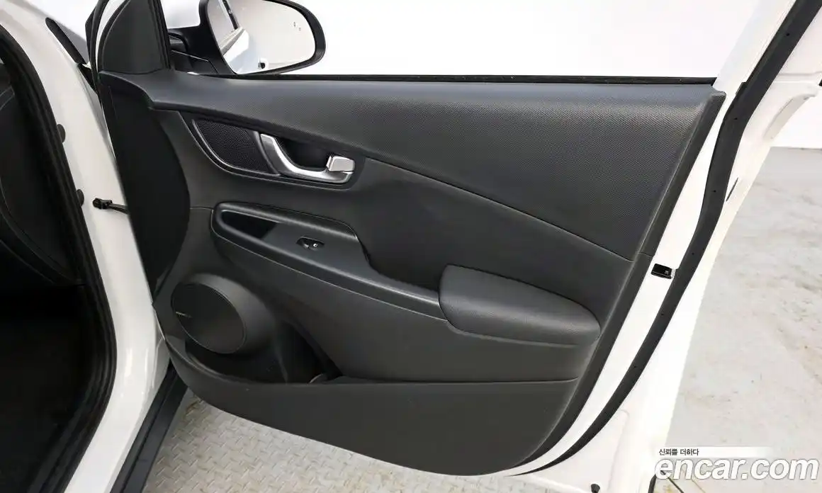 Hyundai Kona 2022 1.6 гидро в Москве № 1830915, фото 15