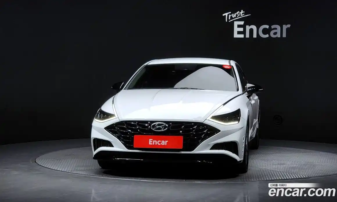 Hyundai Sonata 2022 2.0 гидро в Москве № 1830957, фото 3