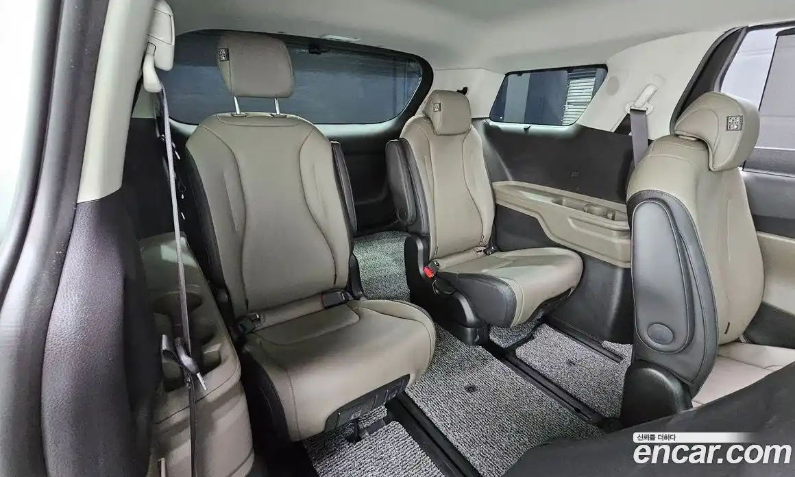 Kia Canival 2024 1.6 гидро в Москве № 1831666, фото 25