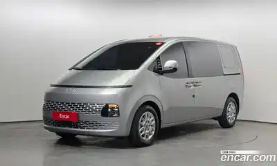 Hyundai Staria, 2024