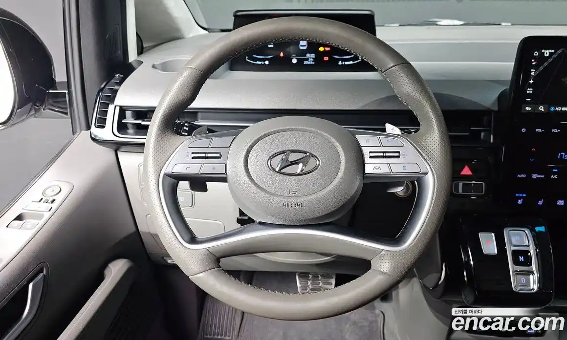Hyundai Staria 2024 2.2 гидро в Москве № 1903608, фото 20