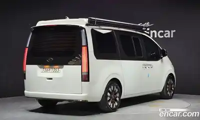 Hyundai Staria 2024 2.2 гидро в Москве № 1903608, миниатюра 2