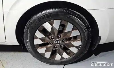 Hyundai Staria 2024 2.2 гидро в Москве № 1903608, миниатюра 7