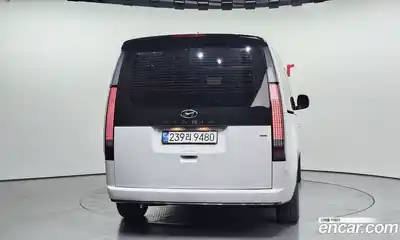 Hyundai Staria 2023 2.2 гидро в Москве № 1903724, миниатюра 4