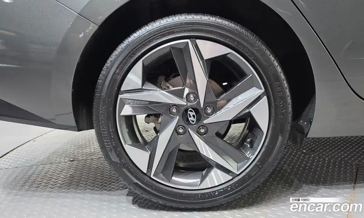 Hyundai Avante 2022 1.6 гидро в Москве № 1903789, фото 7