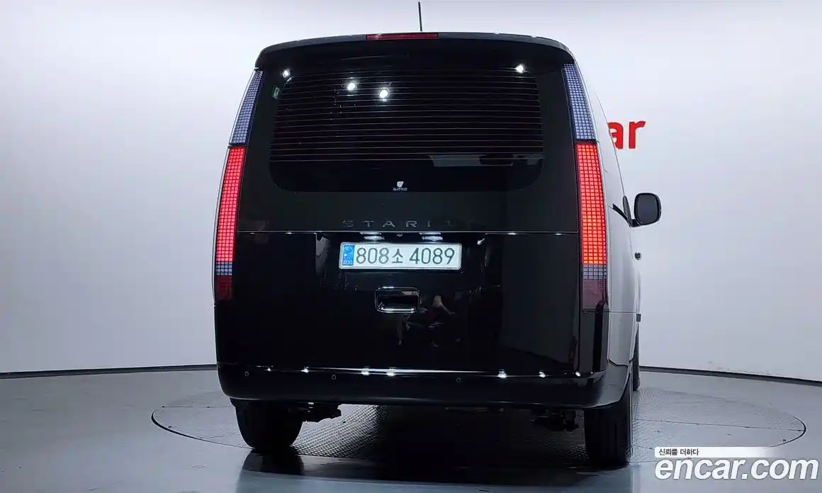 Hyundai Staria 2023 3.5 гидро в Москве № 1903870, фото 4