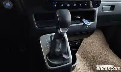 Hyundai Staria 2023 3.5 гидро в Москве № 1903870, миниатюра 9