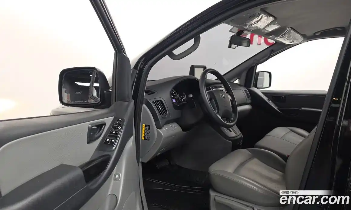 Hyundai Starex 2020 2.5 гидро в Москве № 1903974, фото 13