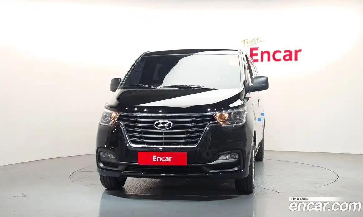 Hyundai Starex 2020 2.5 гидро в Москве № 1903974, фото 3